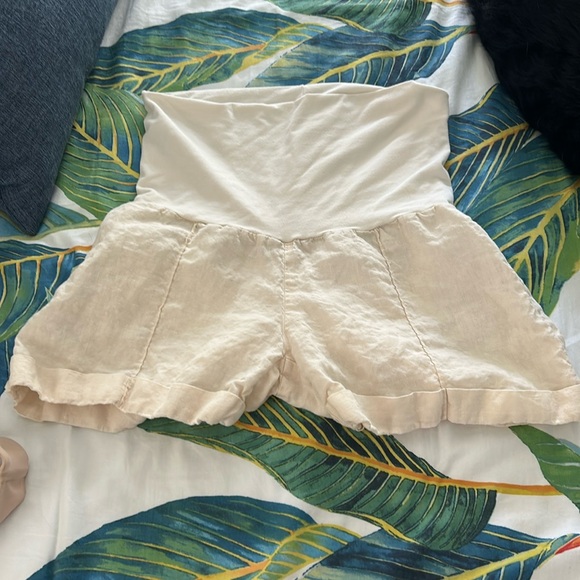 Fresh Laundry Pants - Fresh Laundry Linen Foldover Shorts - Cream